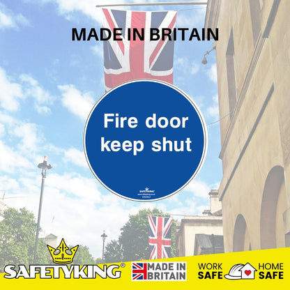 SAFETYKING® 16 x Fire Door Keep Shut Stickers 78mm Diameter